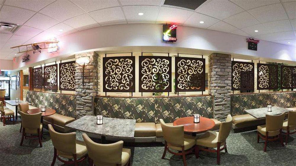 Wyndham Garden Wichita Downtown Hotell Eksteriør bilde