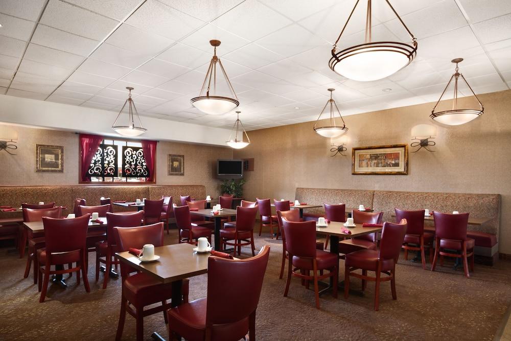 Wyndham Garden Wichita Downtown Hotell Eksteriør bilde